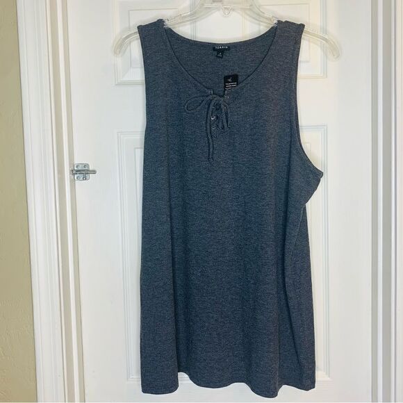 Torrid Gray Lace and Go Tank Size 4 - Picture 4 of 10